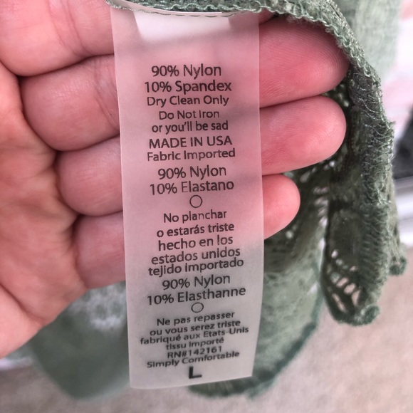 LuLaRoe Lace Hunter Green Shirley L with circles - Picture 4 of 5